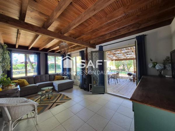 ENSEMBLE IMMOBILIER AVEC MAISON PRINCIPALE ET 4 GITES