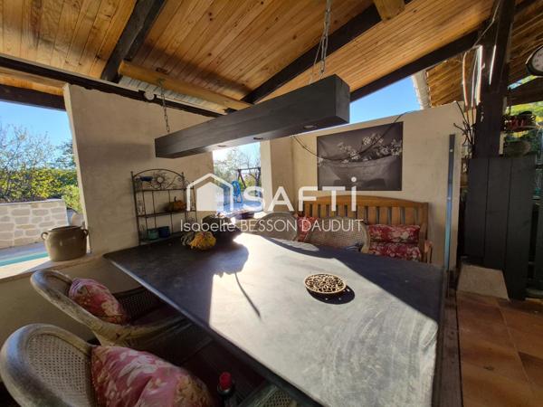 ENSEMBLE IMMOBILIER AVEC MAISON PRINCIPALE ET 4 GITES