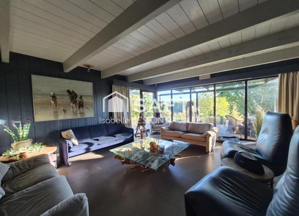 ENSEMBLE IMMOBILIER AVEC MAISON PRINCIPALE ET 4 GITES