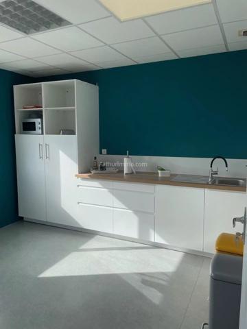 Location Bureau 1 pièces 15 m2 à Dinan