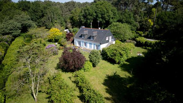 Maison à vendre à ARRADON 146m² à rénover sur terrain de plus de 4700m² avec studio