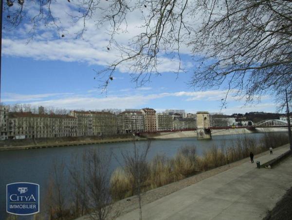 Appartement à louer 3 pièces 66.07m²