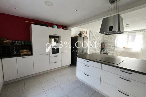 Maison 6 pièce(s) 3 chambre(s) 121 m²