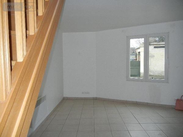 Maison à louer à Crouy dans l'Aisne (02880), ref : LOC87