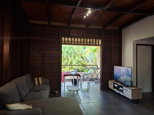 Route des plages Appartement 3 pièce(s) 57 m2 + varangue