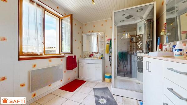Le Bugue - Maison de plain-pied - jardin clos