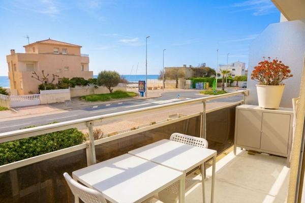 PALAVAS STUDIO RENOVÉ PARKING ET TERRASSE BORD DE MER