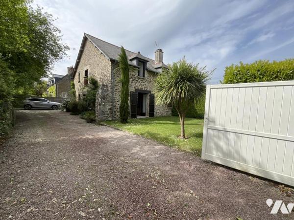 Maison en pierres LANVALLAY