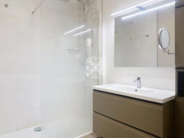 APPARTEMENT T4 + GARAGE – berges du Rhône