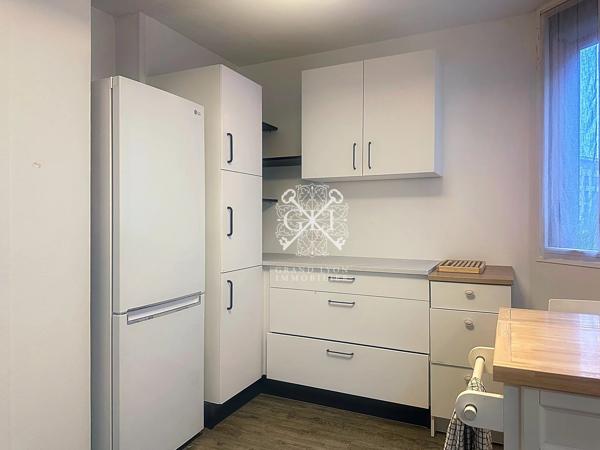 APPARTEMENT T4 + GARAGE – berges du Rhône