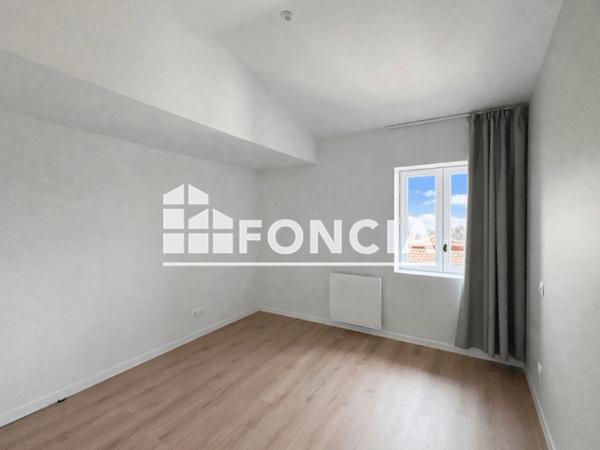 Location Appartement 2 pièces 48.37 m² - 8 RUE PAUL PONS Agen 47000