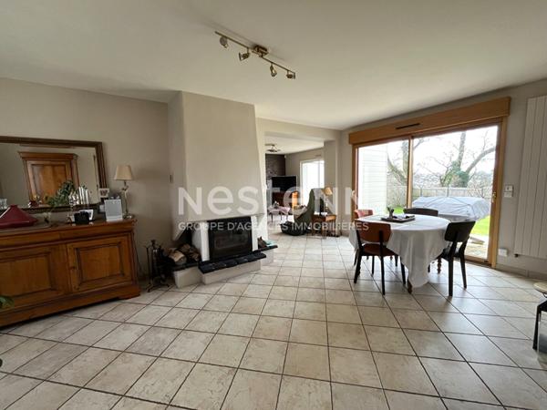 Maison Couëron La Chabossière, maison 4 chambres, garage et dépendance, jardin