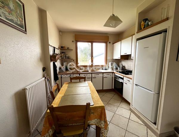 Maison Couëron La Chabossière, maison 4 chambres, garage et dépendance, jardin