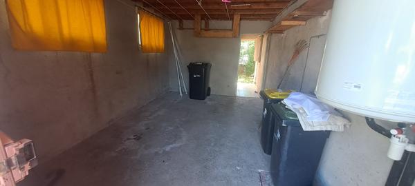 MAISON T4 A RAFRAICHIR AVEC JARDIN ARBORE DE 850 M²