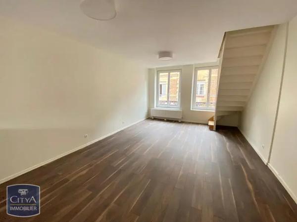 Appartement à louer 3 pièces 79.03m² Charleville-Mézières (08000)