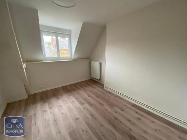Appartement à louer 3 pièces 79.03m² Charleville-Mézières (08000)