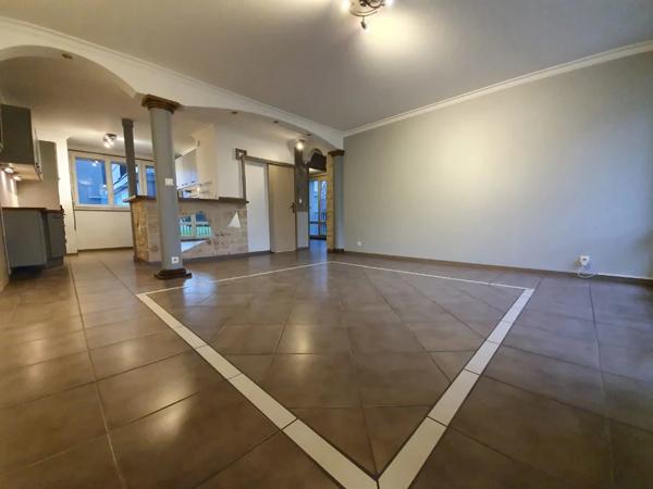 Appartement à louer à Ferney-Voltaire (01210)