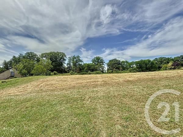 Terrain à vendre  2080 m 2   CUSSET  - 03