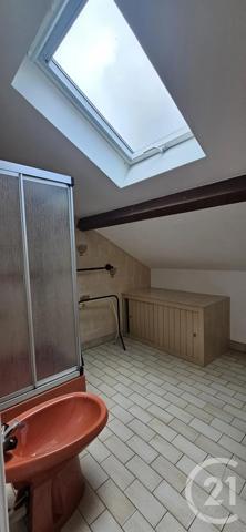 Maison à vendre  6 pièces - 134,24 m 2   MONTLUCON  - 03