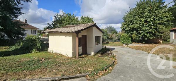 Maison à vendre  6 pièces - 134,24 m 2   MONTLUCON  - 03