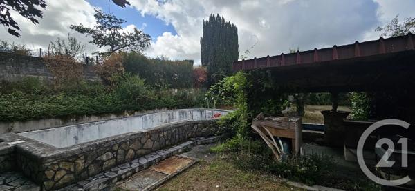 Maison à vendre  6 pièces - 134,24 m 2   MONTLUCON  - 03