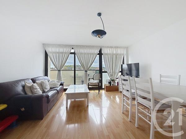 Appartement F3 à vendre  3 pièces - 68,40 m2 NANTERRE - 92