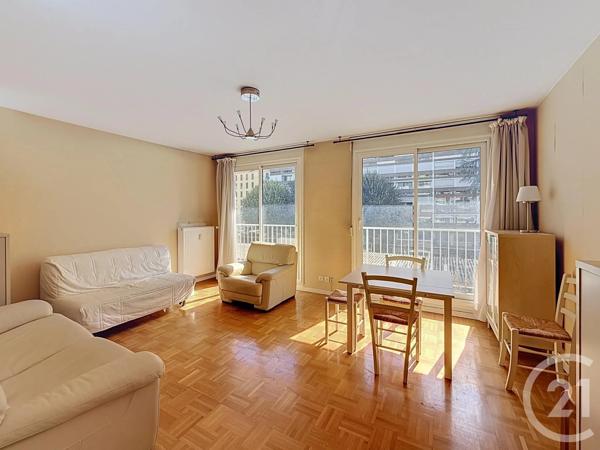 Appartement F4 à vendre  4 pièces - 77,45 m 2   LYON  - 69007