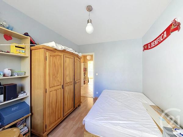 Appartement F4 à vendre  4 pièces - 77,45 m 2   LYON  - 69007