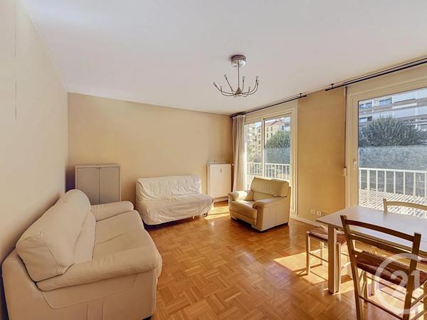 Appartement F4 à vendre  4 pièces - 77,45 m 2   LYON  - 69007