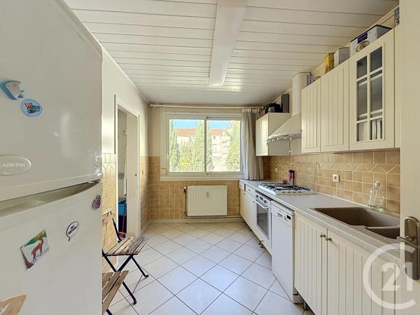 Appartement F4 à vendre  4 pièces - 77,45 m 2   LYON  - 69007