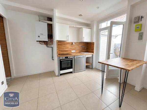 Appartement à louer 2 pièces 54.64m² Saint-Étienne (42000)