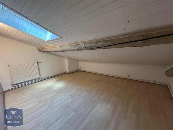 Appartement à louer 2 pièces 54.64m² Saint-Étienne (42000)