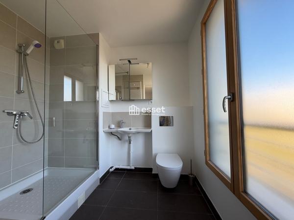 Location Appartement 4 pièces 86.12 m² - La Garenne-colombes 92250