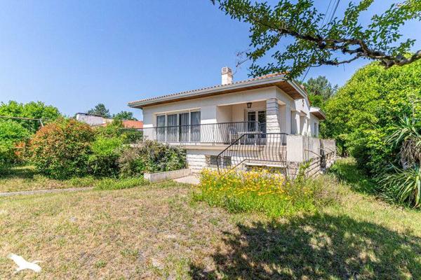 Maison à vendre 575 850 € Mérignac 7 p 184 m² DPE D