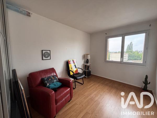 Appartement à vendre 3 pièces 64,73 m² Saint-Fargeau-Ponthierry