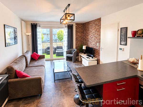 Vente
                Appartement40,25 m² - 2 Pièces -
                    PLESCOP (56890)