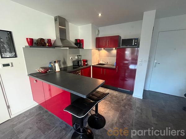 Vente
                Appartement40,25 m² - 2 Pièces -
                    PLESCOP (56890)