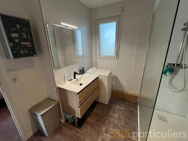 Vente
                Appartement40,25 m² - 2 Pièces -
                    PLESCOP (56890)