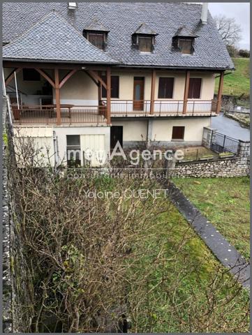 Maison à MONTSALVY, 15120 - 5 pièces 155m²