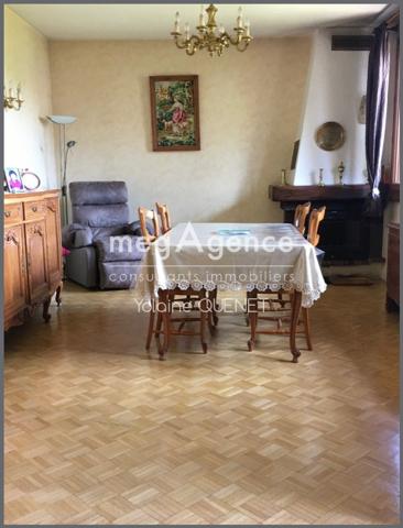 Maison à MONTSALVY, 15120 - 5 pièces 155m²