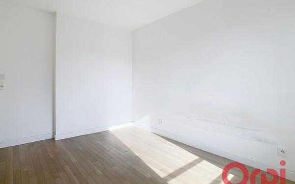 Appartement à vendre    4 pièces • 77,58 m2 Châtenay-Malabry