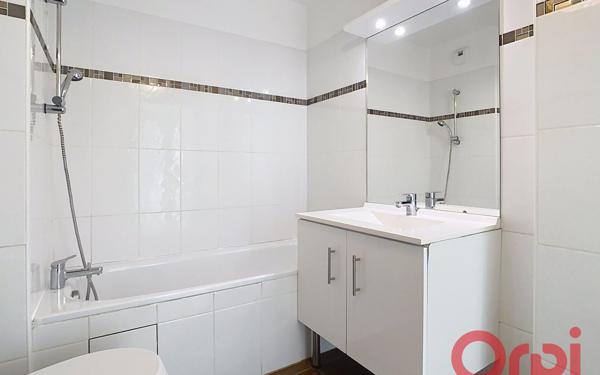 Appartement à vendre    4 pièces • 77,58 m2 Châtenay-Malabry