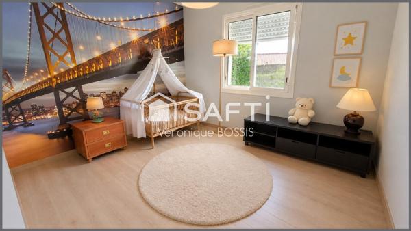 MOUILLERON-LE-CAPTIF – BELLE PROPRIÉTÉ DE 205 m² – PISCINE – 1 217 m² DE TERRAIN PAYSAGÉ