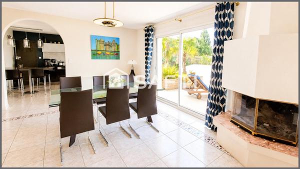 MOUILLERON-LE-CAPTIF – BELLE PROPRIÉTÉ DE 205 m² – PISCINE – 1 217 m² DE TERRAIN PAYSAGÉ