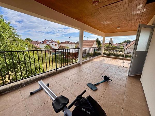 COUP DE COEUR À CHALLUY  Maison familiale de 130 m² avec terrain de 1 045 m²