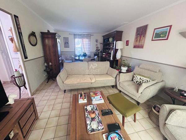 Maison indépendante 5 pièces, Triel-sur-Seine, Quartier calme en impasse €393 000 ** - Référence 1096