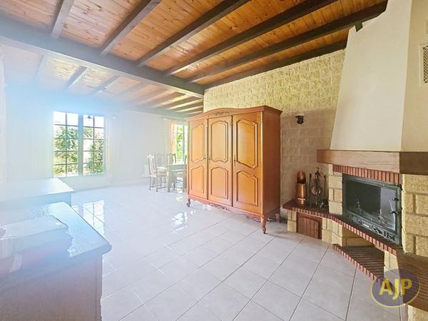 Maison à vendre Lucon - 6 pièces, 127m² avec 3 chambre(s) à 267 878€ - AJP Immobilier Luçon
