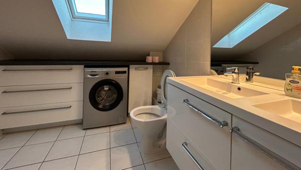 Ensemble immobilier de 2 appartements / Maison individuelle