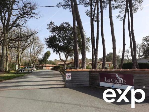 AZUR / SOUSTONS – Chalet T4 A VENDRE au calme dans un environnement unique