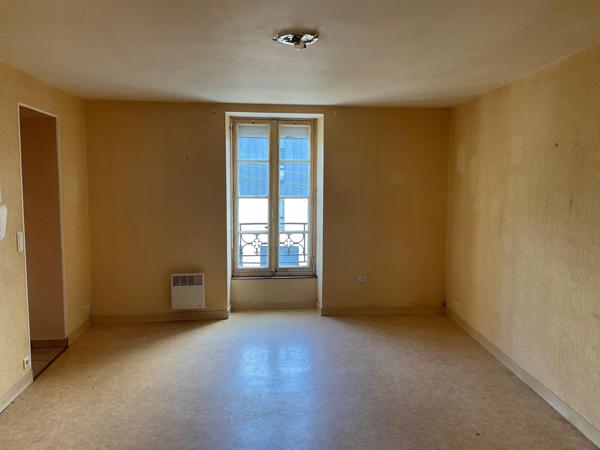 Appartement à LAVAL, 53000 - 4 pièces 55m²